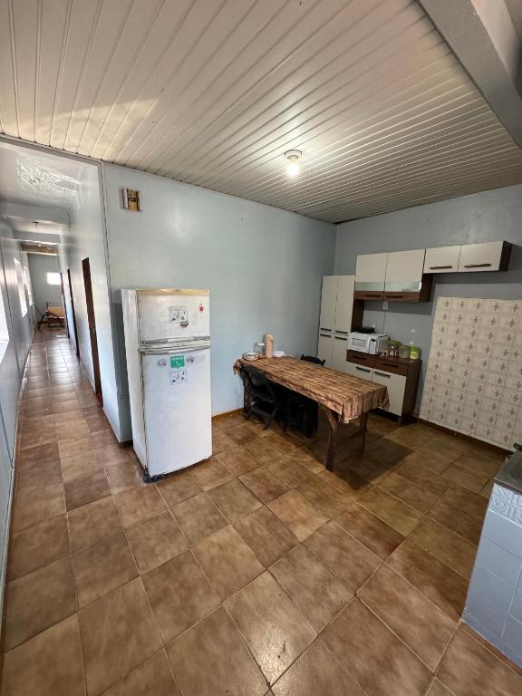 Kuchyň nebo kuchyňský kout v ubytování Discovery Hostel