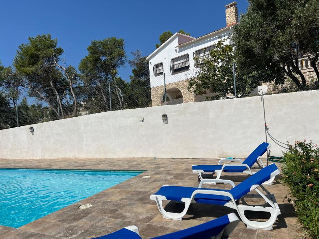 Bazén v ubytování Maison de Rêve avec Piscine Privative et Vue sur Mer - Proche Barcelone et Port Aventura nebo v jeho okolí