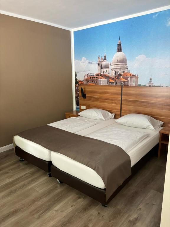 Hotel Schlangenbader Hof - Double Room