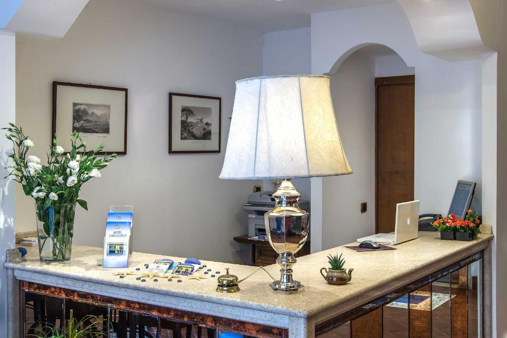 Hotel Caracciolo - Resim 20