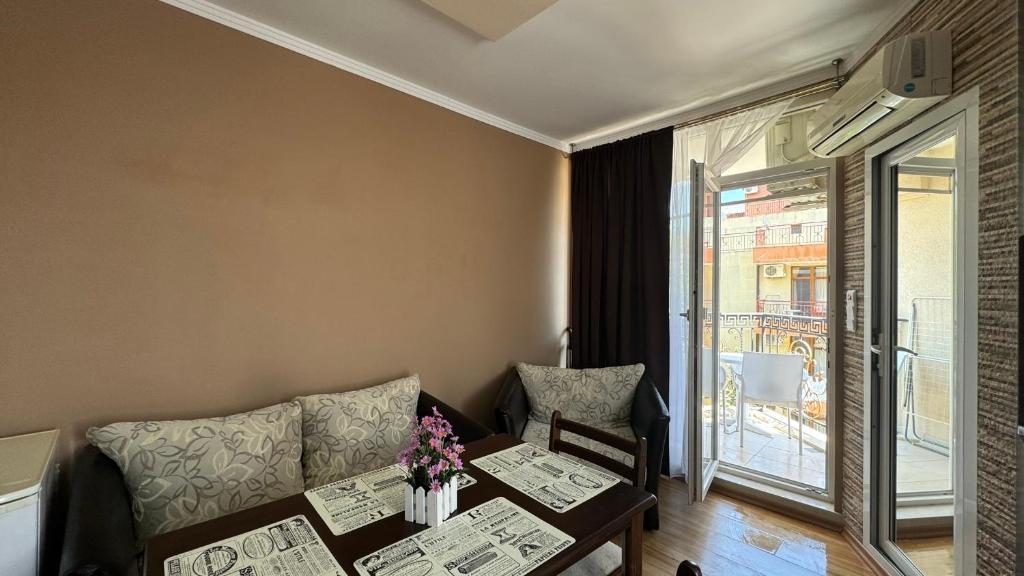 Posezení v ubytování Bratanov Bahami Residence Studio