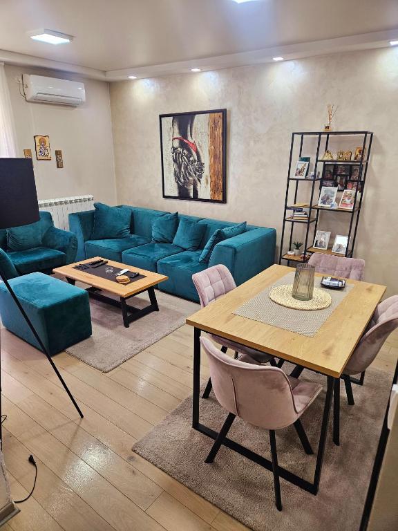 Χώρος καθιστικού στο Lux apartmann