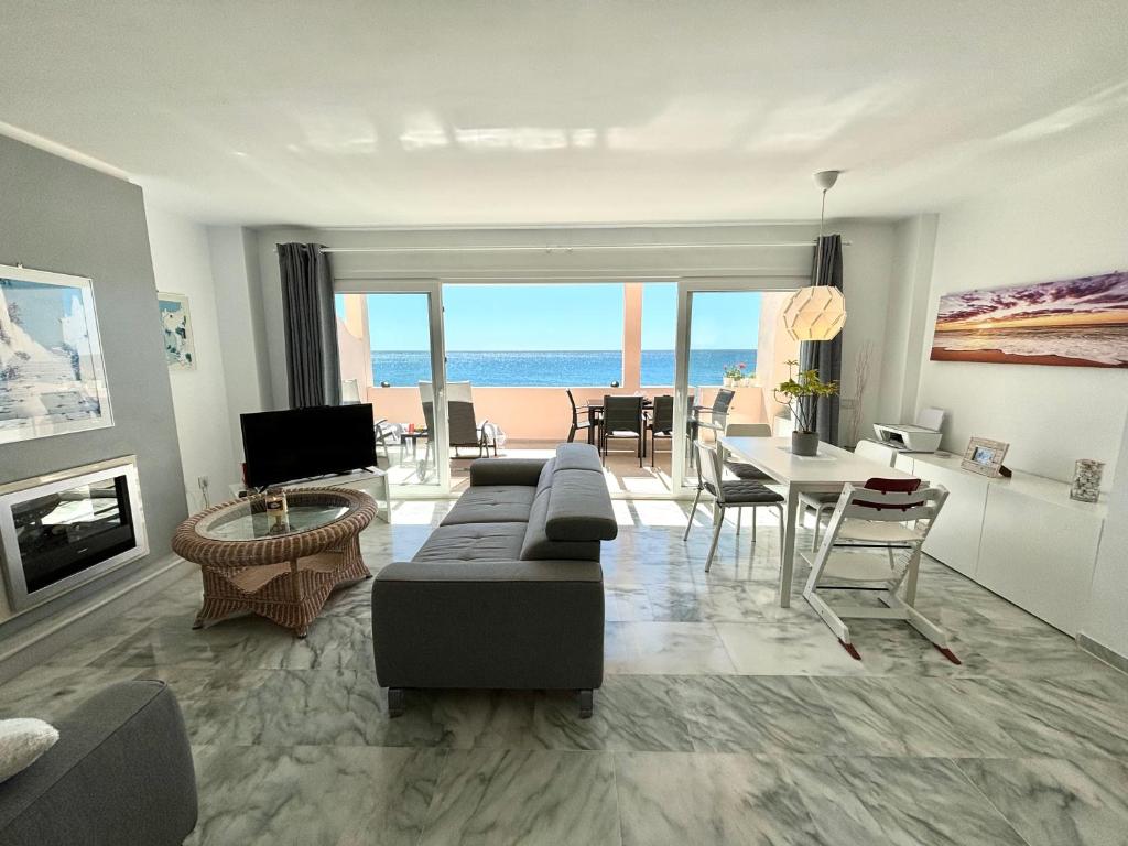 A television and/or entertainment centre at Diletta Beach Estepona