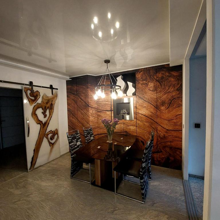 Private Apartment Laatzen City - Housity