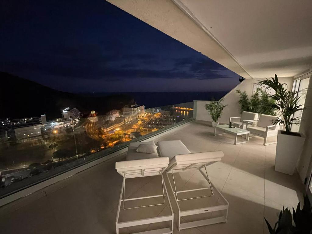 Balkon lub taras w obiekcie Grand Horizon Luxury Boutique Apartments