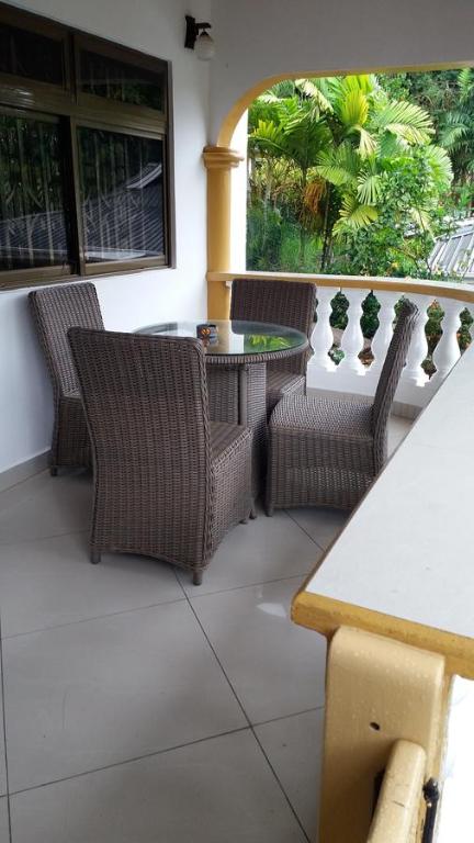 Posezení v ubytování Pascalo Villa Apartment