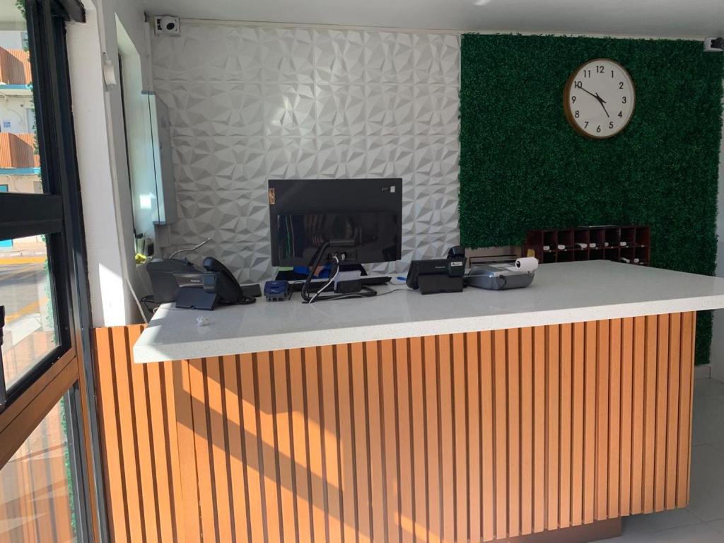 TV a/nebo společenská místnost v ubytování Hotel Guillen