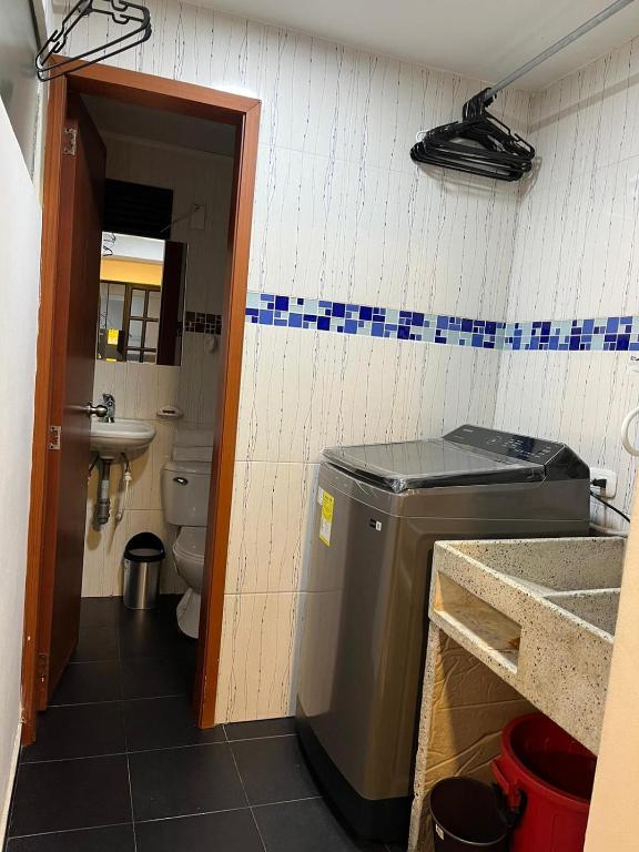 Kuchyň nebo kuchyňský kout v ubytování APARTASUITES BOGOTA 53 - 101a