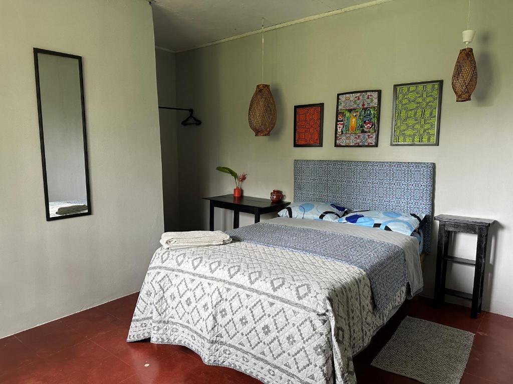 Postel nebo postele na pokoji v ubytování Otorongo Guest House