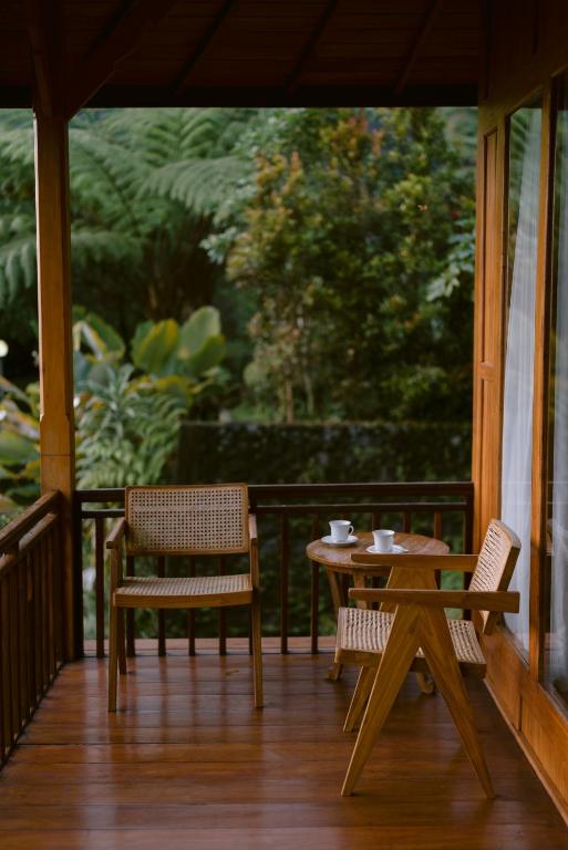 Munduk Menir Villas - 12