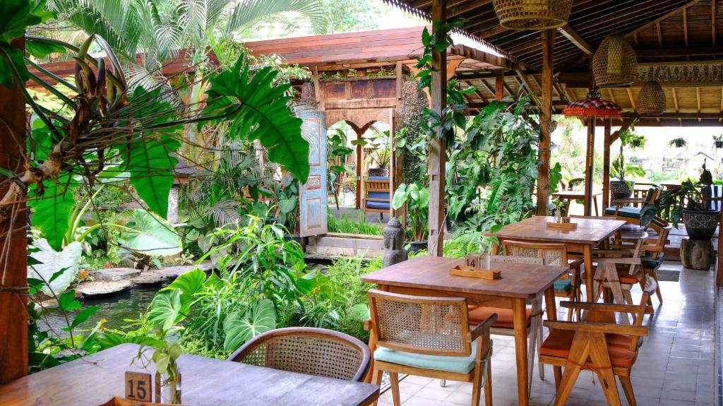 Ubud Art Resort - Villa Joglo In Legno