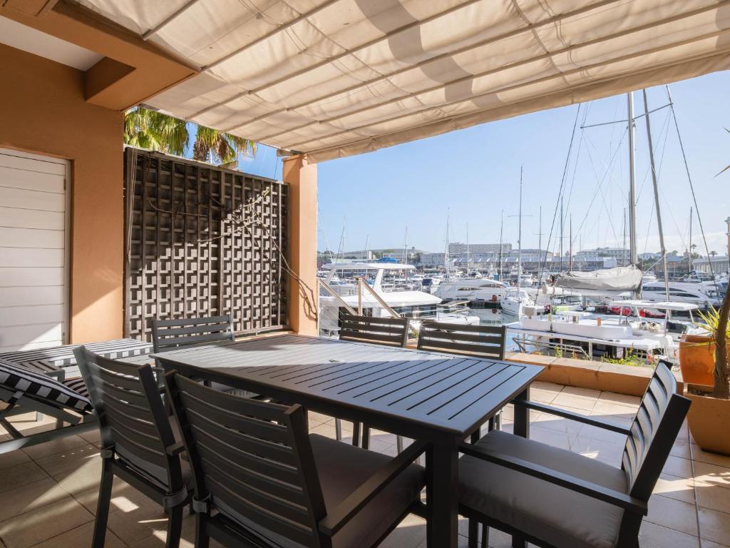 Mountain Marina Luxury Apartments - Un Dormitorio Premier 4