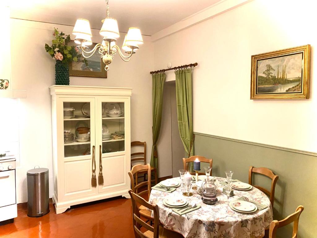 Fotografie z fotogalerie ubytování Relais Napoléonien Gîte historique au vert, 1h de Paris v destinaci Saint-Cyr-sur-Morin