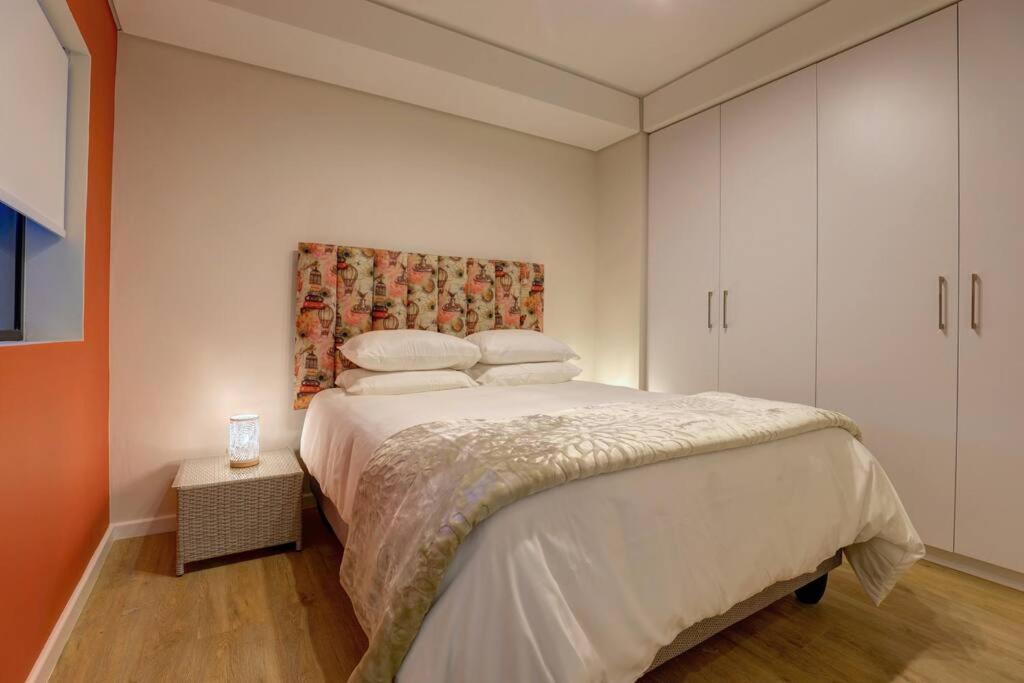 Luxury Deluxe 106 The Meadows - Image 8