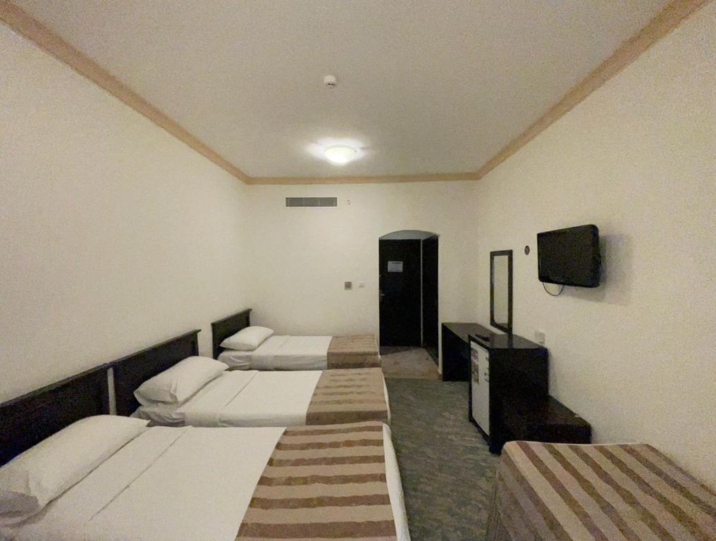 Rushud Al Majd Hotel - Habitación Familiar De Lujo