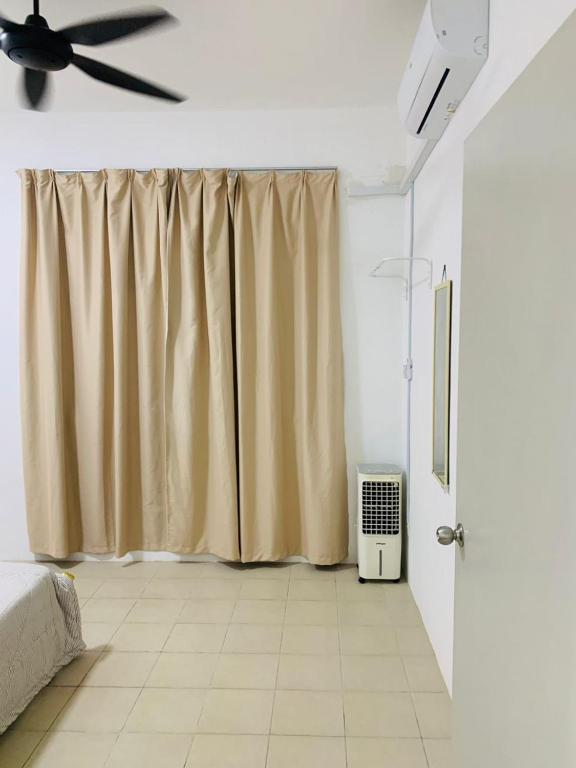 TV a/nebo společenská místnost v ubytování SJ Home