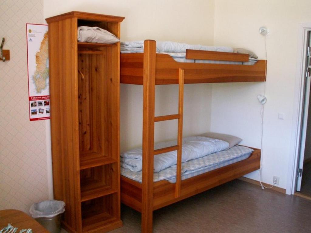 Palanda nebo palandy na pokoji v ubytování Folsom