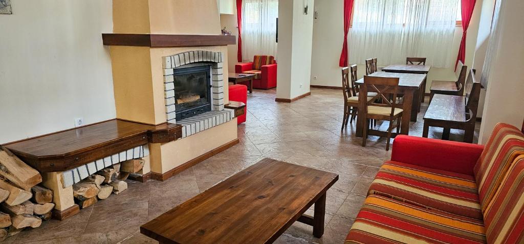 Fotografie z fotogalerie ubytování Studio with balcony, mountain view, 4* SPA Resort, Bansko v destinaci Bansko
