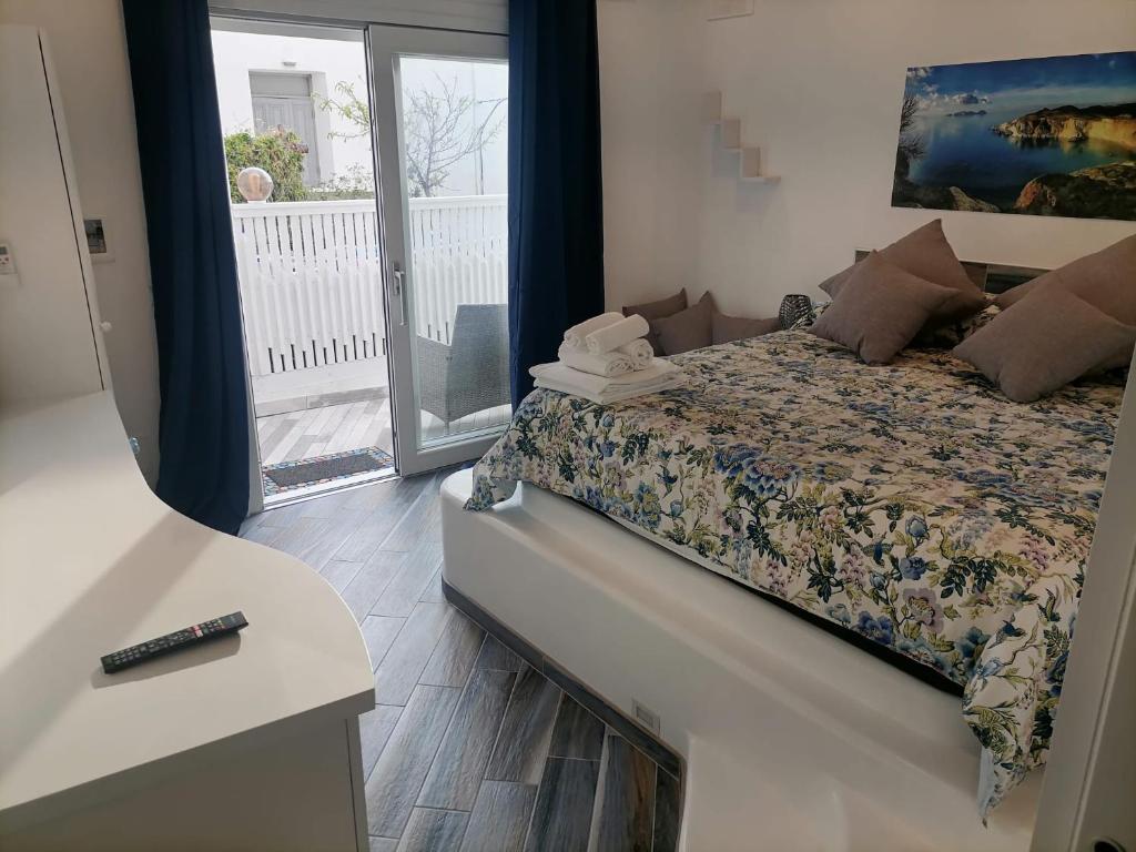 Postel nebo postele na pokoji v ubytování b&b da Laura