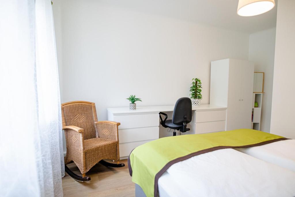 Postel nebo postele na pokoji v ubytování zimmer-graz