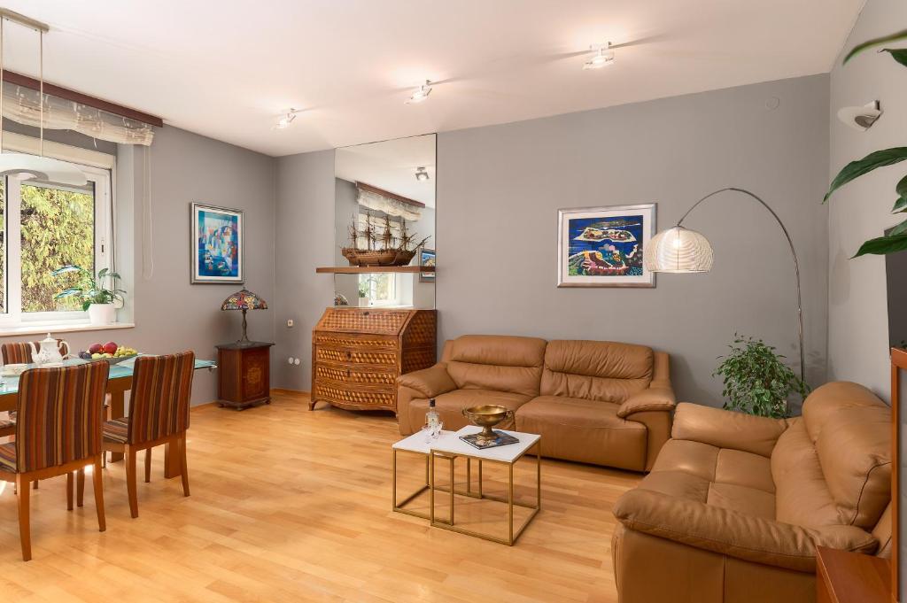 Posezení v ubytování Royal Suites