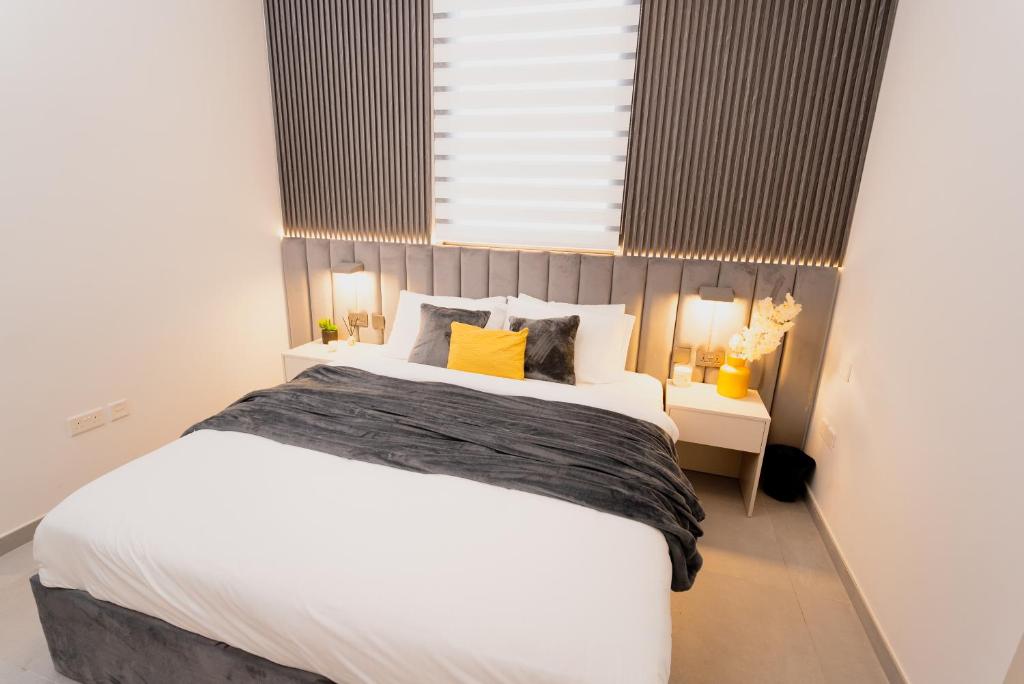 تصویر اتاق‌های Sharjah apartment by Stay Bnb - تصویر ۲