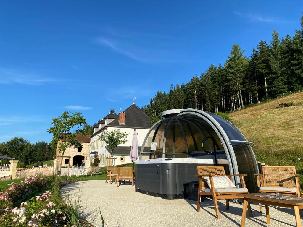 Le Domaine de la Source - Jacuzzi - Cadre et Tranquillité - Housity