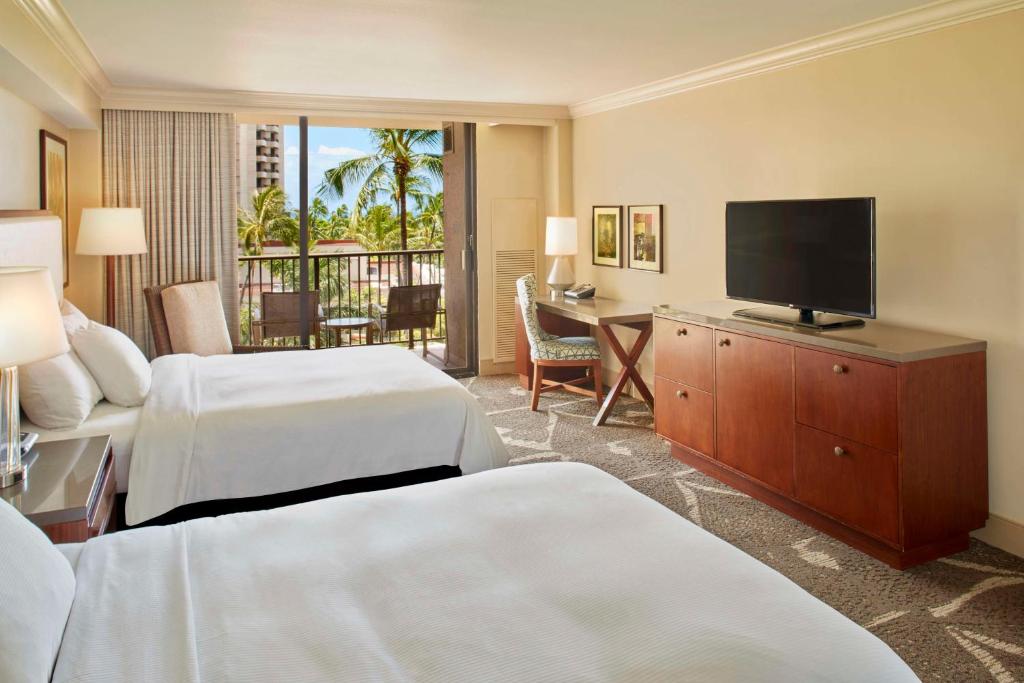 TV a/nebo společenská místnost v ubytování Hilton Hawaiian Village Waikiki Beach Resort