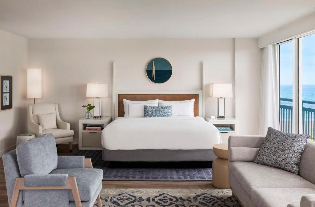 The Singer Oceanfront Resort, Curio Collection by Hilton photo