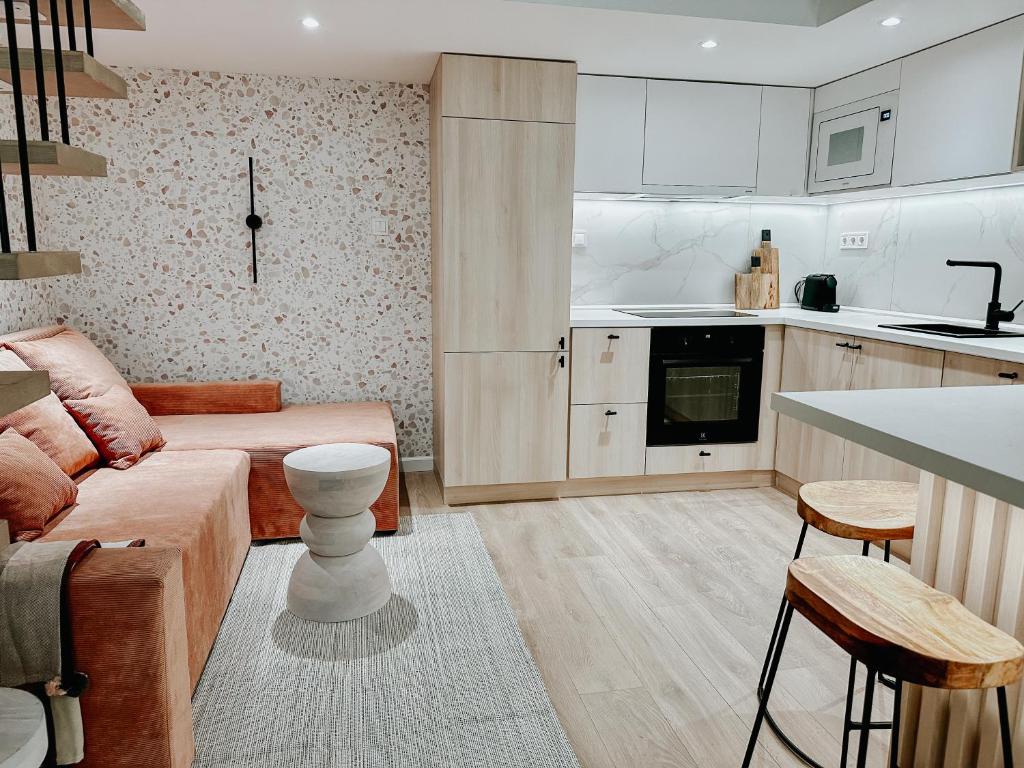 Foto dalla galleria di Jókai-J18 Three Bedroom Stylish Suite a Budapest