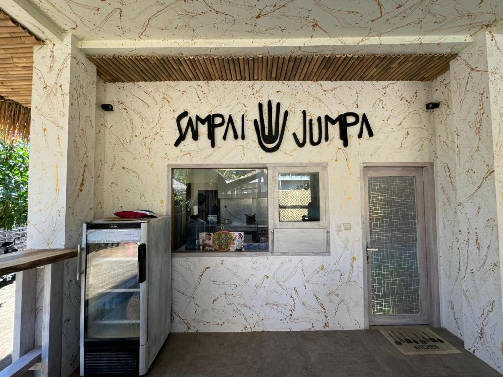 Certifikát, hodnocení, plakát nebo jiný dokument vystavený v ubytování Sampai Jumpa Gili Air