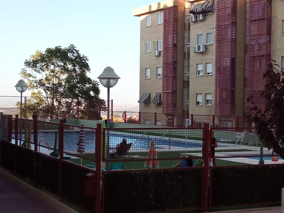Πισίνα στο ή κοντά στο Apartamento Gabucio en Jaén