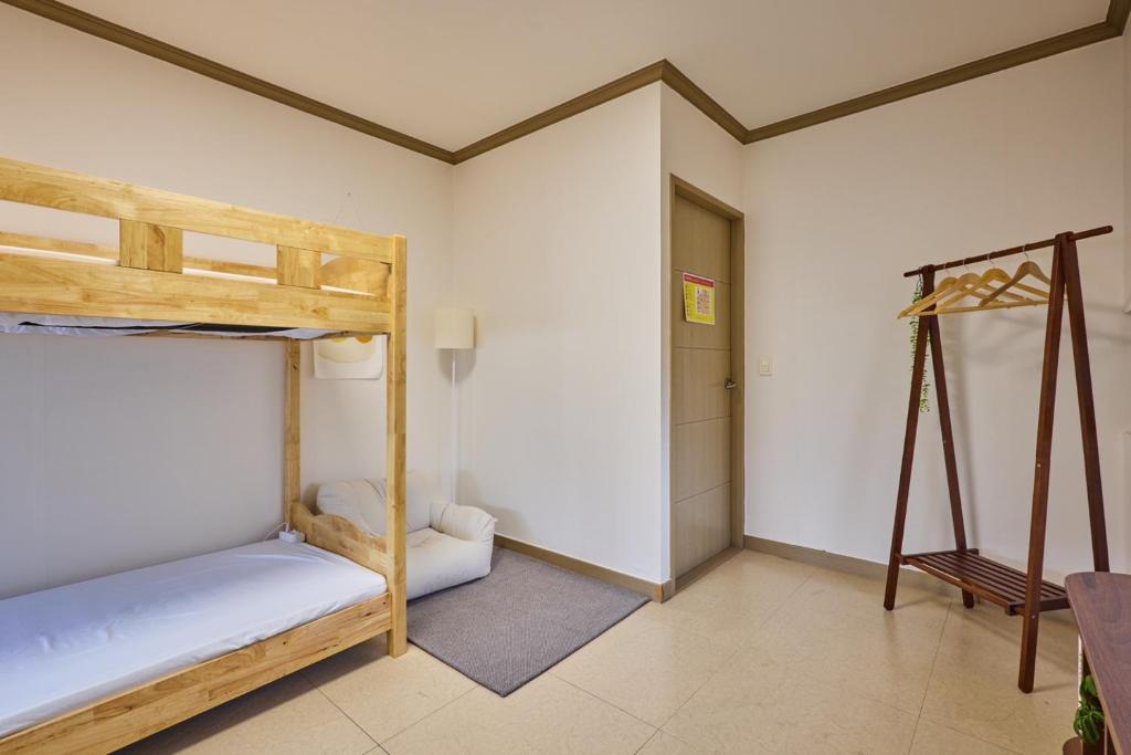 Postel nebo postele na pokoji v ubytování Stay Place