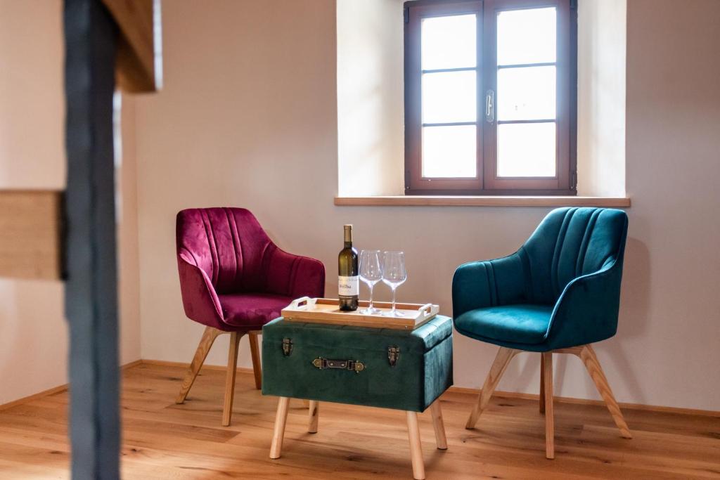 Posezení v ubytování Wellba Homestead Planina