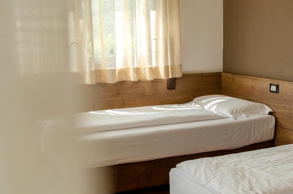 Suàn Hotel - Family Room With Balcony