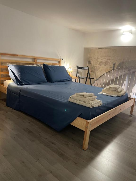 Postel nebo postele na pokoji v ubytování ponte vecchio b&b