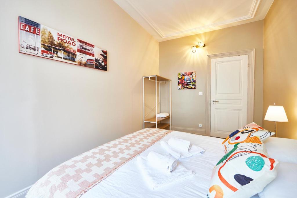 RI-2 Appartement de style et de charme en centre ville pour 6 personnes – photo 7