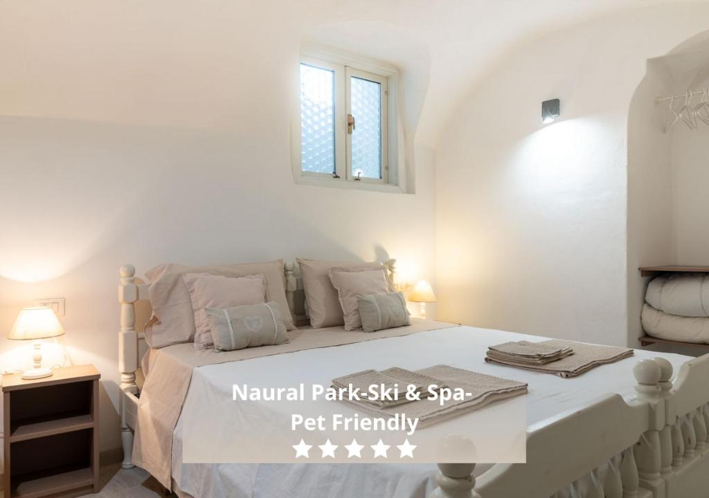 Foto dalla galleria di Due passi dalle Terme & Vicino alle Piste - Nel cuore del Parco Naturale Adamello - Pet Friendly - WiFi & Netflix a Caderzone