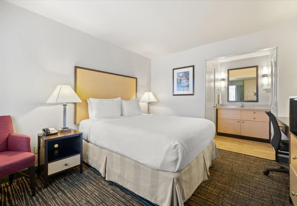 Best Western Petaluma Inn photo