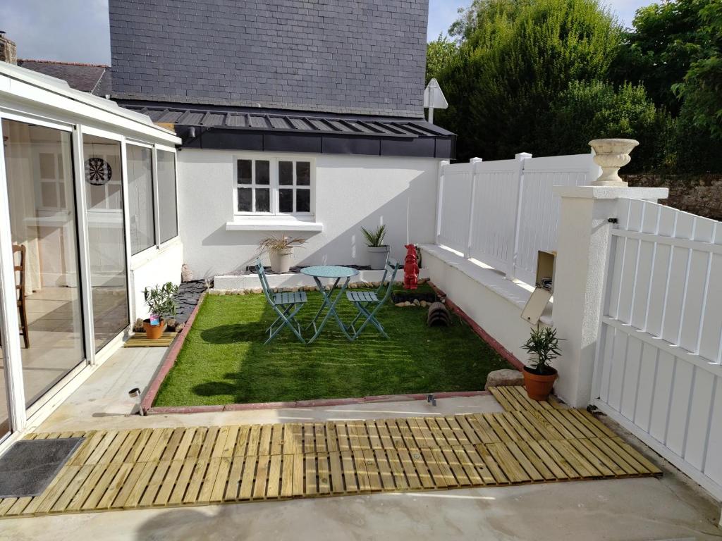 Zahrada ubytování Charmante Maison centre Bourg de crac'h Golf du morbihan