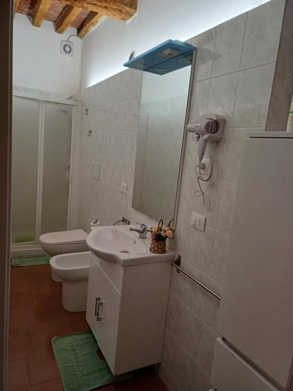 Agriturismo Corte Matiola - Tweepersoonskamer Met Een Eigen Buitenbadkamer
