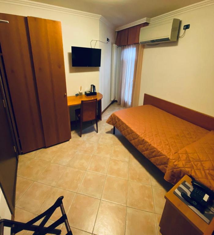 TV a/nebo společenská místnost v ubytování Hotel Romagna