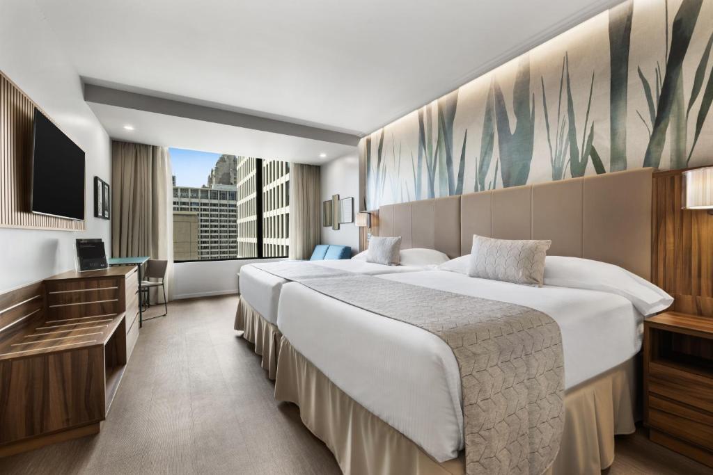 Riu Plaza Chicago - الأسرة الفاخرة