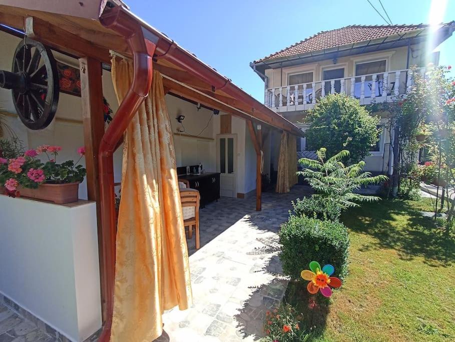 Zahrada ubytování JJ Zavoi