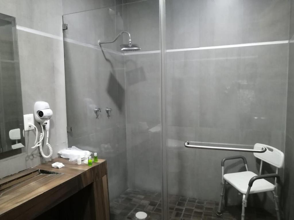 Koupelna v ubytování Hotel ANB Aeropuerto Guadalajara