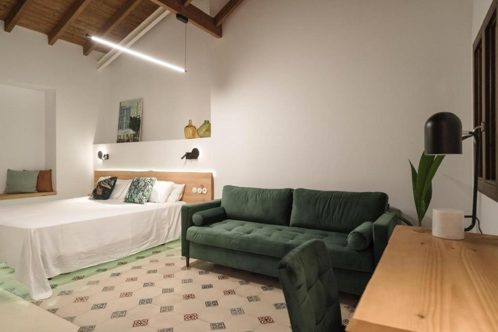 La Moderna Suites - Resim 28