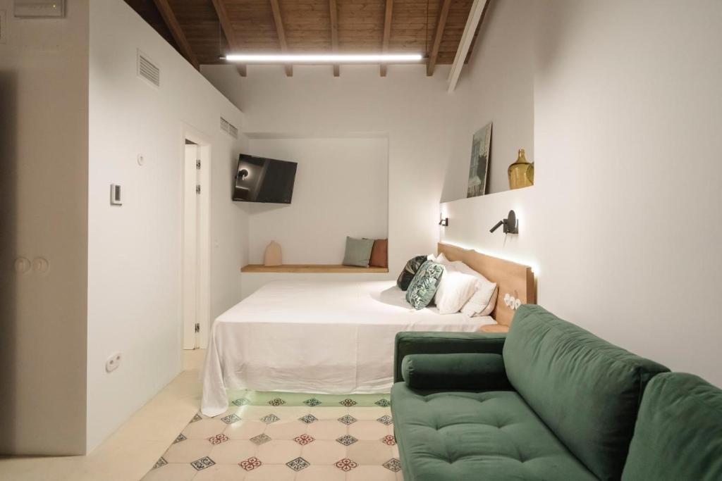 La Moderna Suites - Resim 29