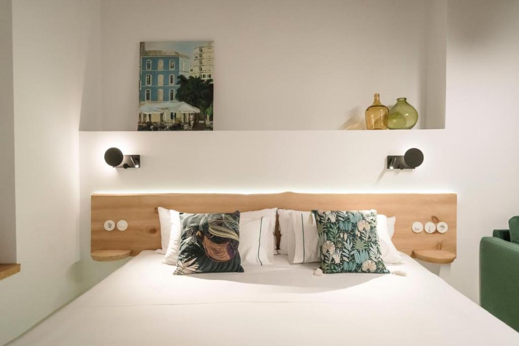 La Moderna Suites - Resim 31