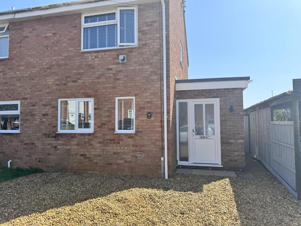 Το κτήριο όπου στεγάζεται  η παραθεριστική κατοικία