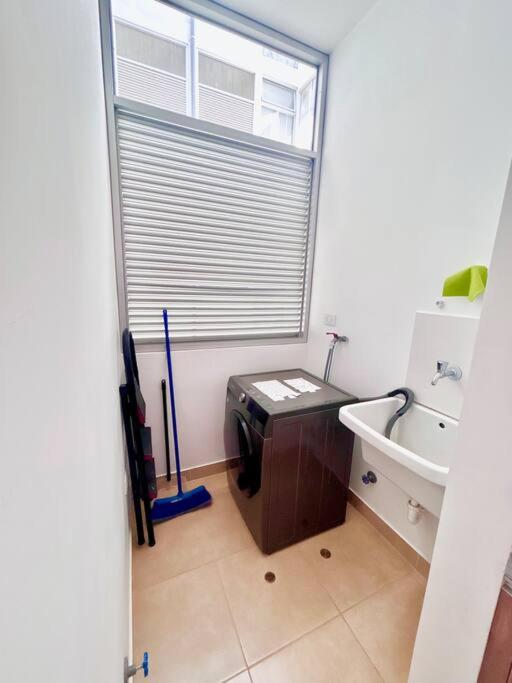 Top Rated Apartment with Parking and Full Comfort